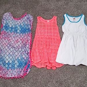 4/$25 3 Swim wraps for kids selling together